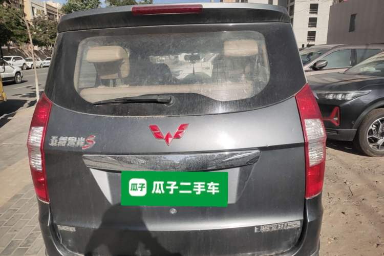 Used Wuling Hongguang 2013 1.5L S Comfort Model Rear
