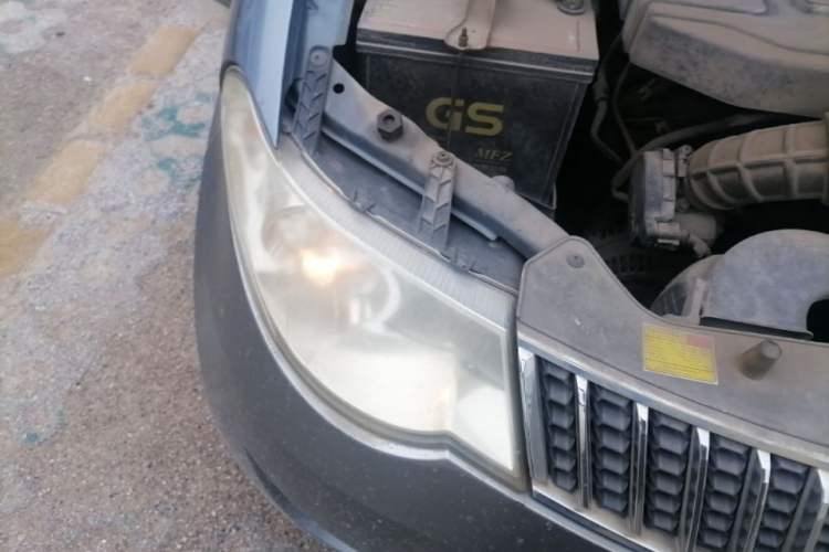 Used Wuling Hongguang 2013 1.5L Luxury Model Right Front Headlight