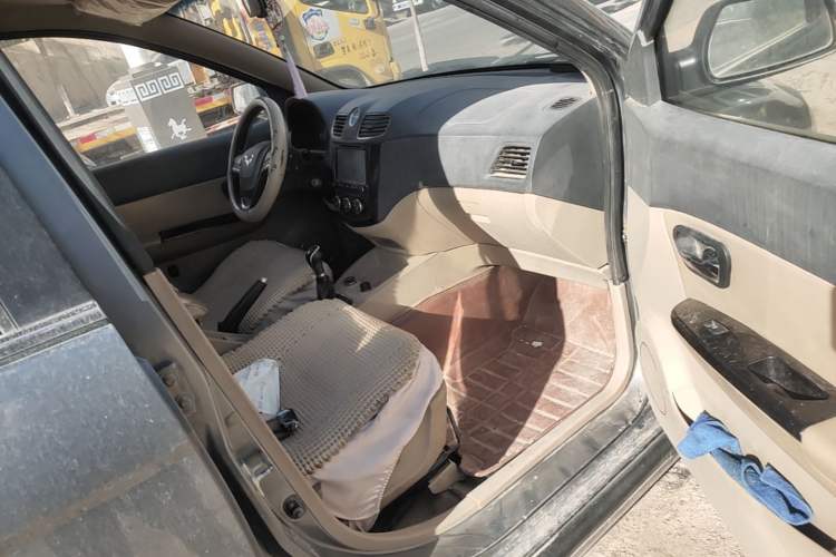 Used Wuling Hongguang 2013 1.5L S Comfort Model Right Front Seat
