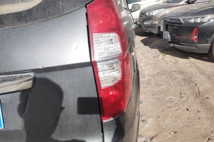 Used Wuling Hongguang 2013 1.5L S Comfort Model Right Rear Taillight