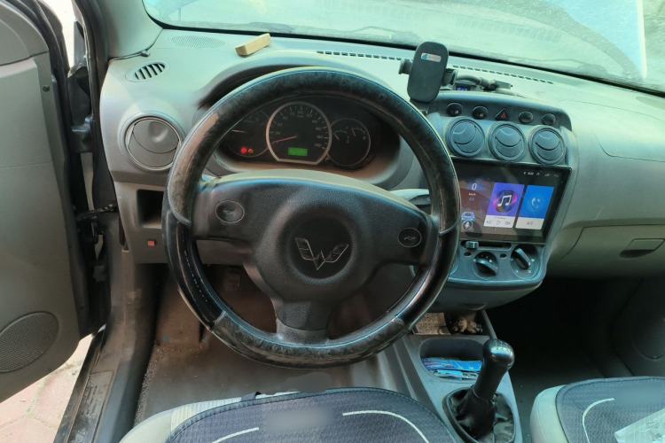 Used Wuling Hongguang 2013 1.5L Base Version Steering Wheel