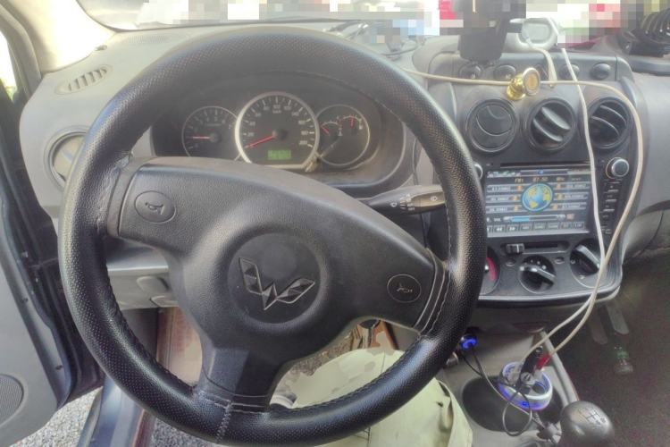 Used Wuling Hongguang 2013 1.5L Base Version Steering Wheel