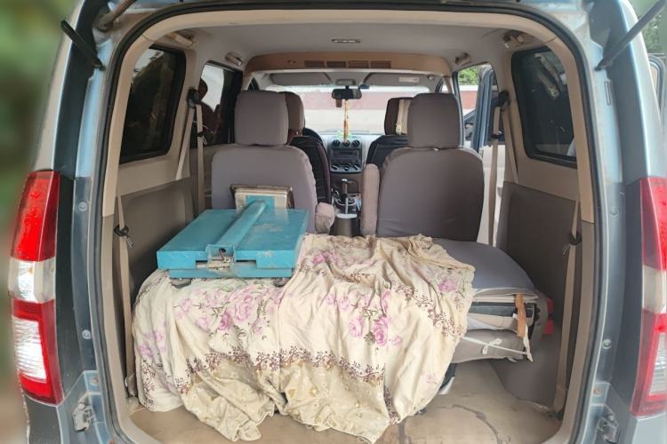 Used Wuling Hongguang 2013 1.5L Standard Version Trunk
