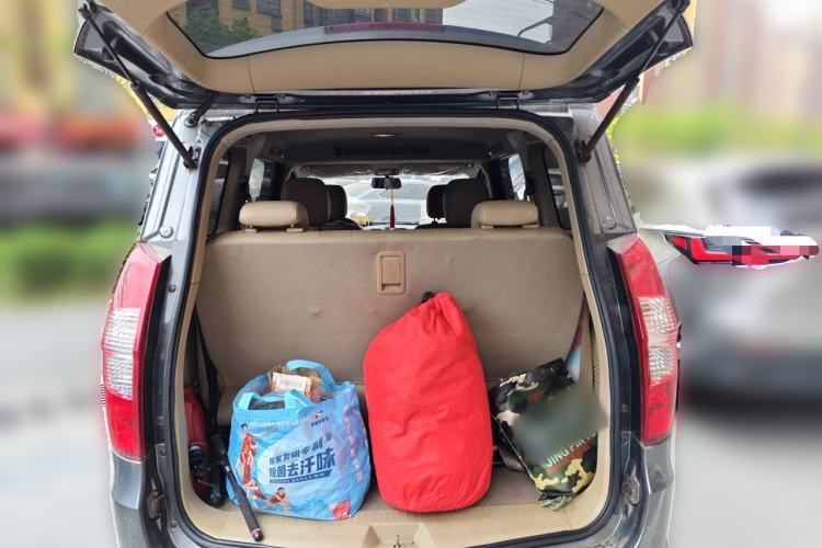 Used Wuling Hongguang 2013 1.5L S Comfort Model Trunk