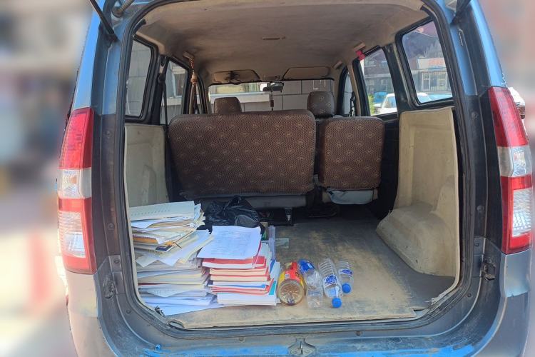 Used Wuling Hongguang 2013 1.5L Base Version Trunk