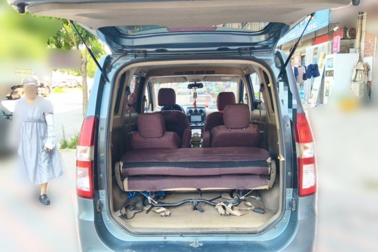 Used Wuling Hongguang 2013 1.5L Standard Version Trunk
