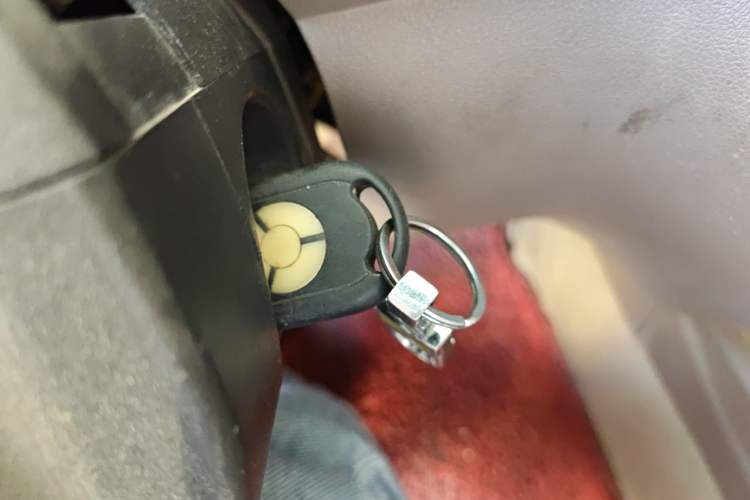 Used Wuling Hongguang 2013 1.5L Comfort Model Vehicle Key