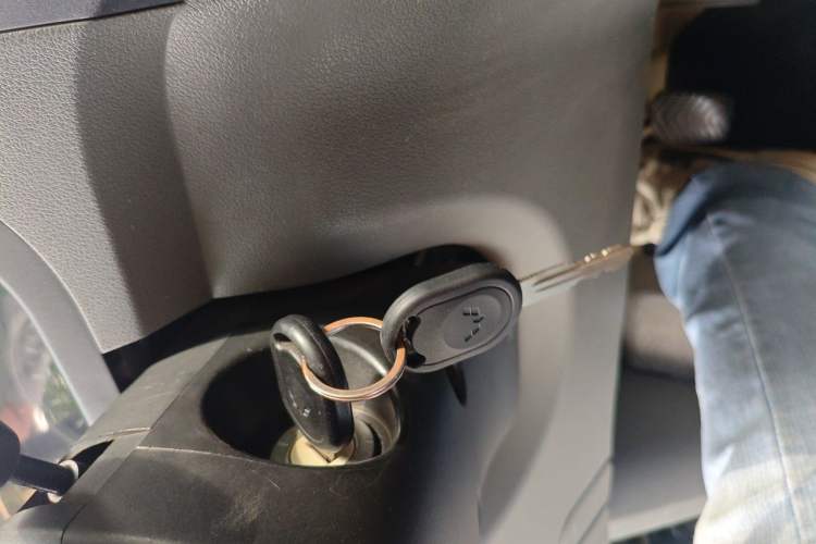 Used Wuling Hongguang 2013 1.5L Base Version Vehicle Key