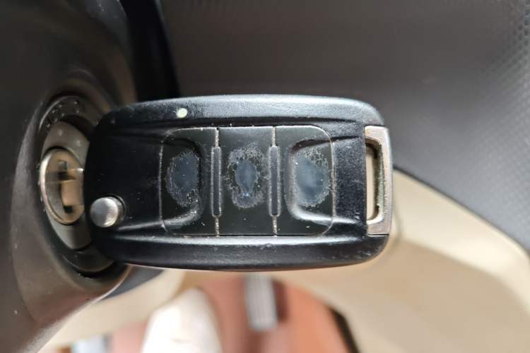 Used Wuling Hongguang 2013 1.5L S Comfort Model Vehicle Key