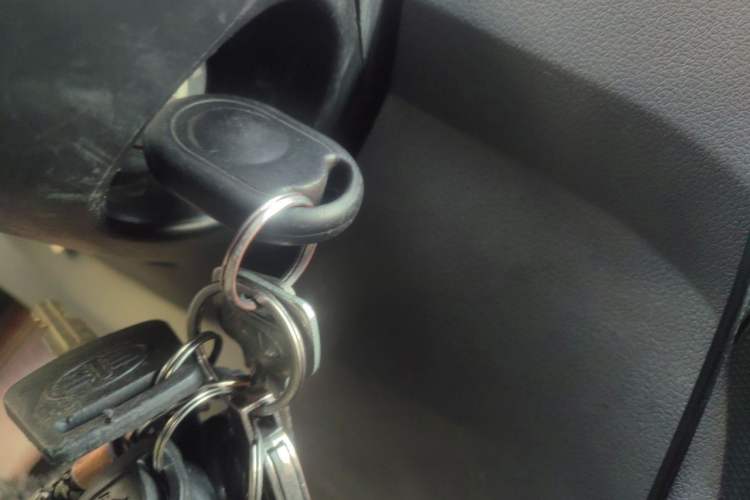 Used Wuling Hongguang 2013 1.5L Base Version Vehicle Key
