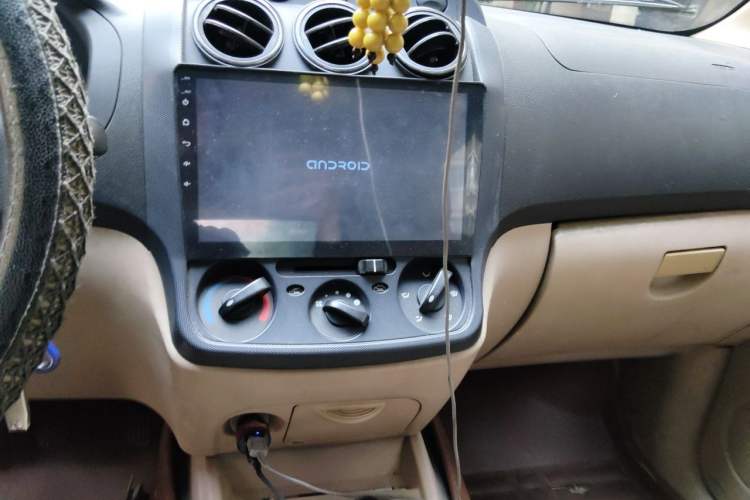 Used Wuling Hongguang 2013 1.5L Luxury Model Audio And AC Panel