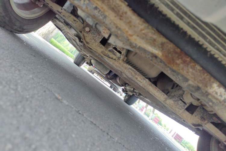 Used Wuling Hongguang 2013 1.5L S Luxury Model Chassis Front
