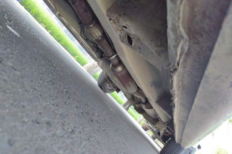 Used Wuling Hongguang 2013 1.5L S Luxury Model Chassis Front Left