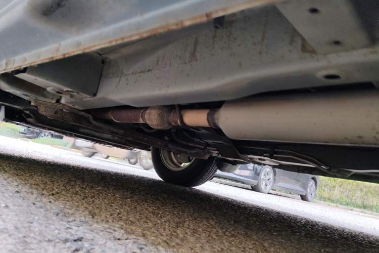 Used Wuling Hongguang 2013 1.5L Luxury Model Chassis Front Left