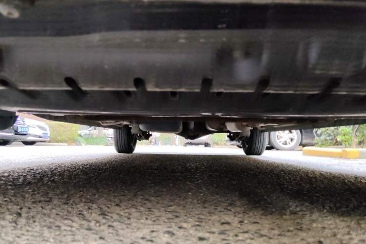 Used Wuling Hongguang 2013 1.5L Luxury Model Chassis Front