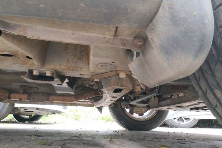 Used Wuling Hongguang 2013 1.5L S Luxury Model Chassis Front Right