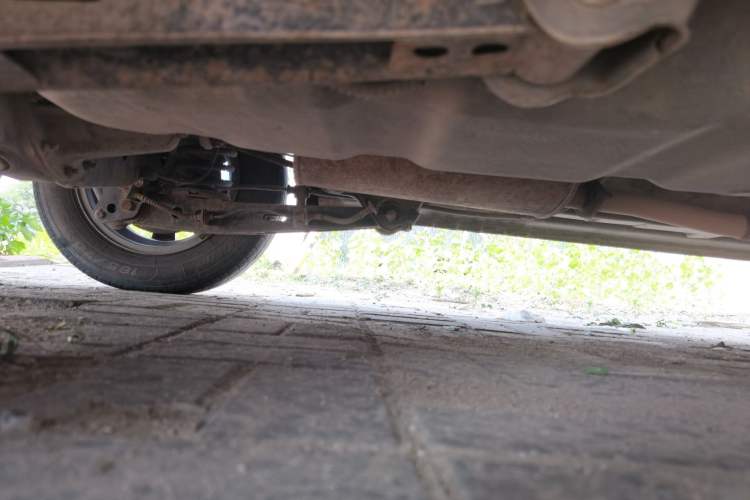 Used Wuling Hongguang 2013 1.5L S Comfort Model Chassis Rear Right