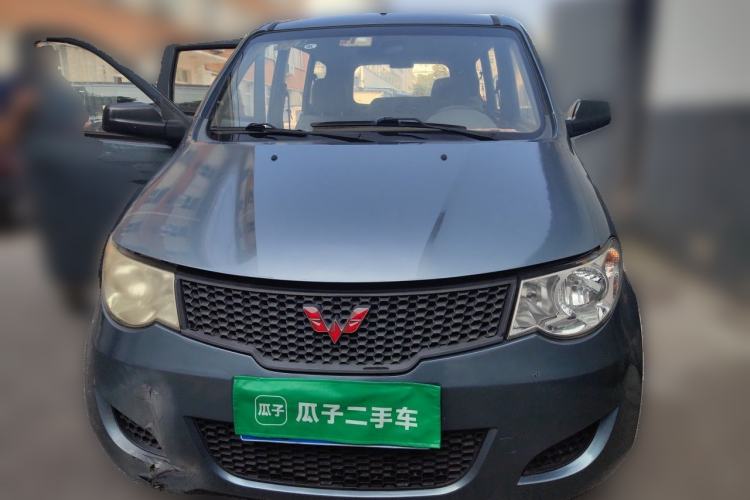 Used Wuling Hongguang 2013 1.5L Base Version Front