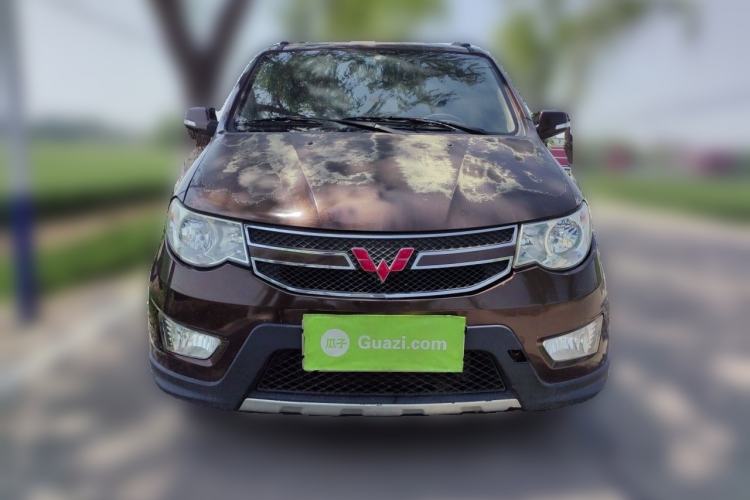 Used Wuling Hongguang 2013 1.5L S Luxury Model Front
