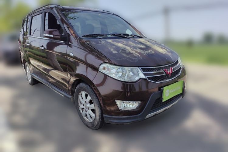 Used Wuling Hongguang 2013 1.5L S Luxury Model Front Right 45 Deg
