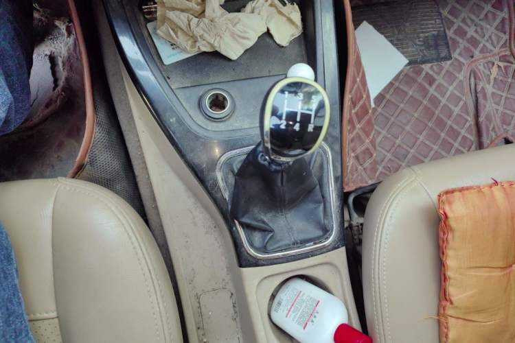 Used Wuling Hongguang 2013 1.5L S Luxury Model Gear Lever