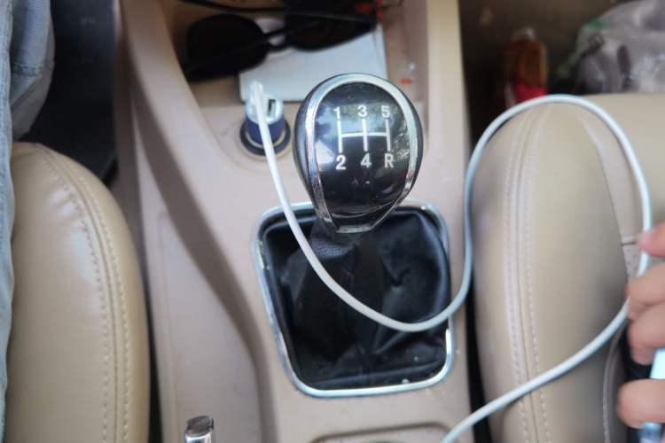 Used Wuling Hongguang 2013 1.5L S Comfort Model Gear Lever