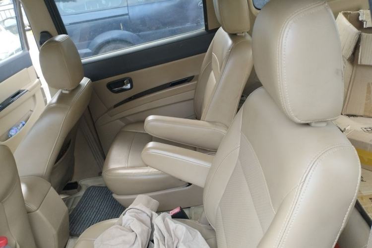 Used Wuling Hongguang 2013 1.5L S Luxury Model Left Rear Seat