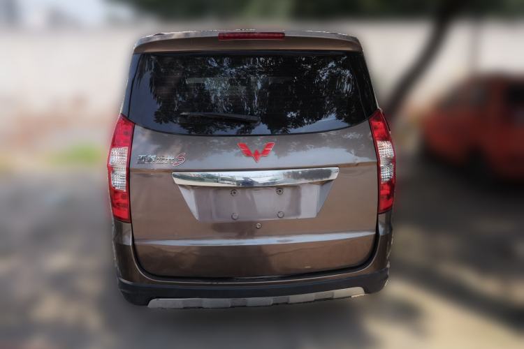 Used Wuling Hongguang 2013 1.5L S Comfort Model Rear
