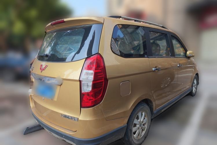 Used Wuling Hongguang 2013 1.5L S Luxury Model Rear Right 45 Deg