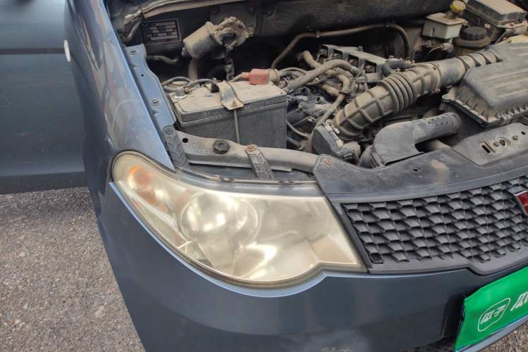Used Wuling Hongguang 2013 1.5L Base Version Right Front Headlight