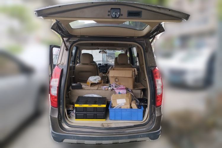 Used Wuling Hongguang 2013 1.5L S Luxury Model Trunk