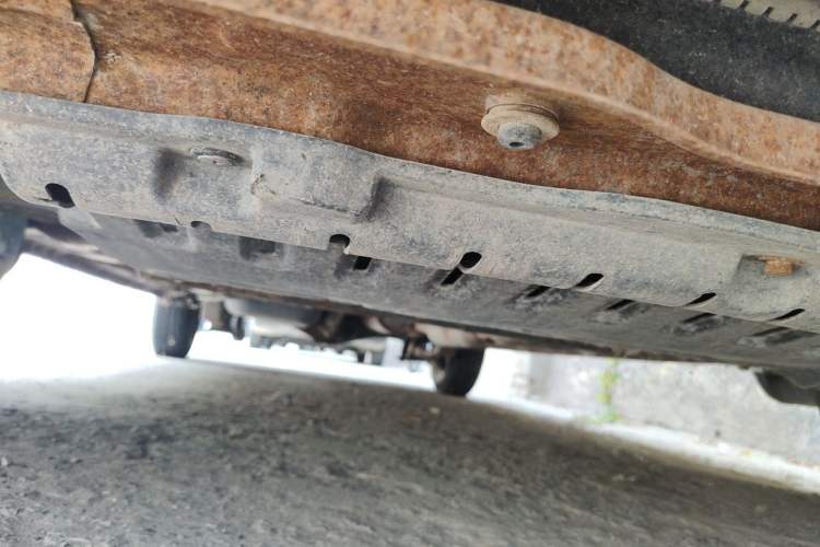 Used Wuling Hongguang 2013 1.5L Base Version Chassis Front