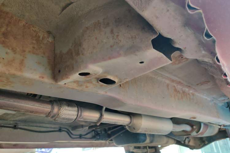 Used Wuling Hongguang 2013 1.5L Base Version Chassis Front Left