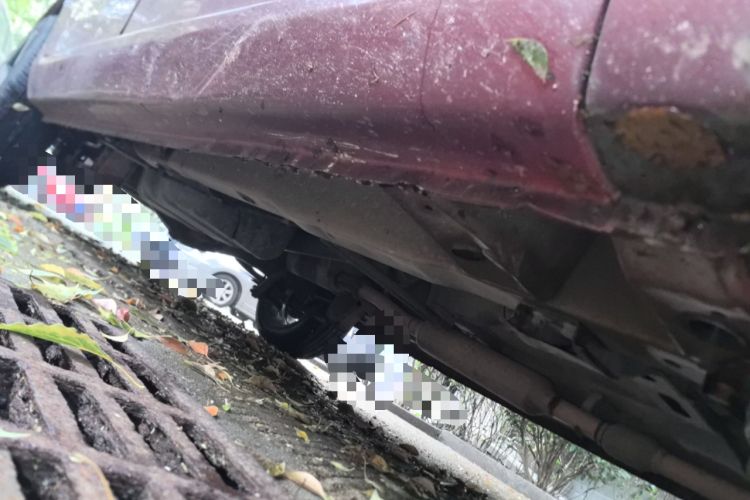 Used Wuling Hongguang 2013 1.5L Standard Version Chassis Front Right