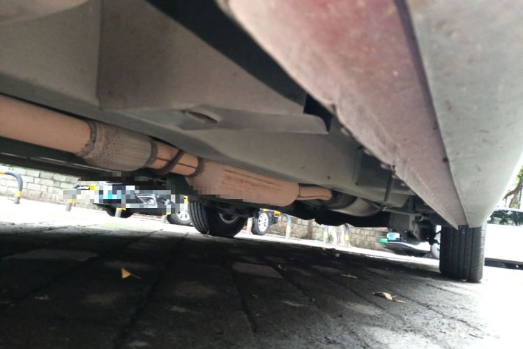 Used Wuling Hongguang 2013 1.5L S Luxury Model Chassis Front Right