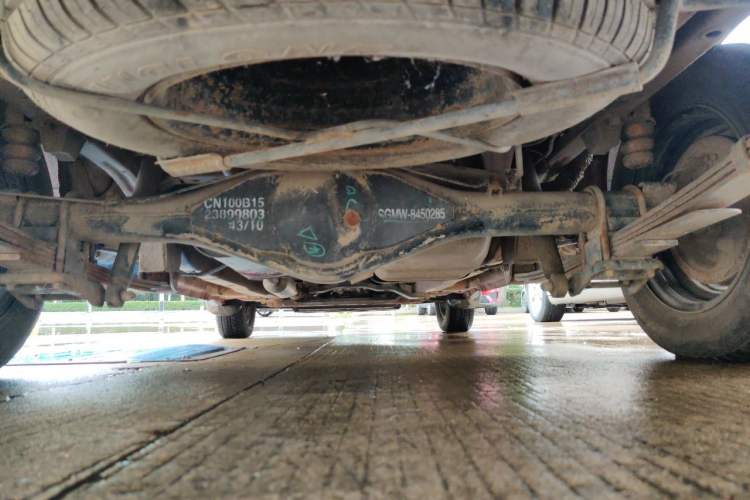 Used Wuling Hongguang 2013 1.5L Base Version Chassis Rear