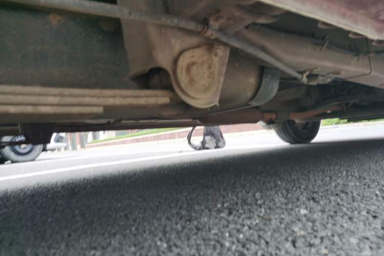 Used Wuling Hongguang 2013 1.5L Base Version Chassis Rear Right
