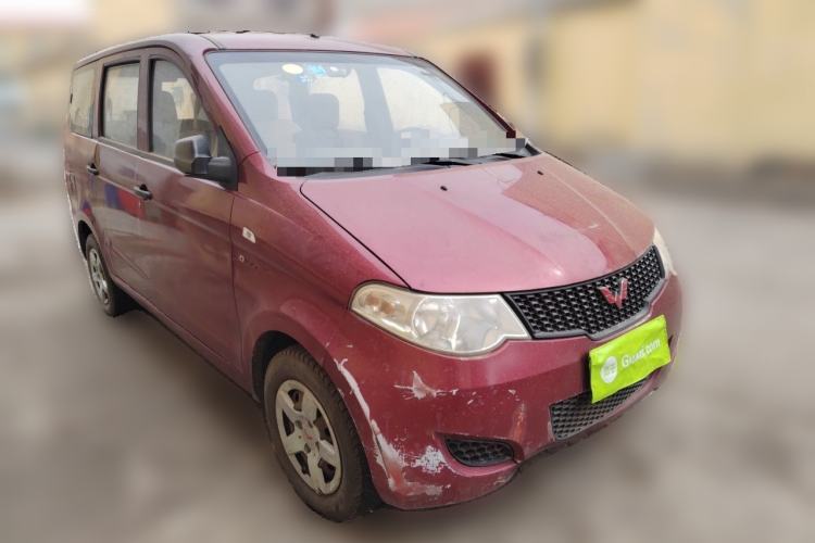 Used Wuling Hongguang 2013 1.5L Base Version Front Right 45 Deg