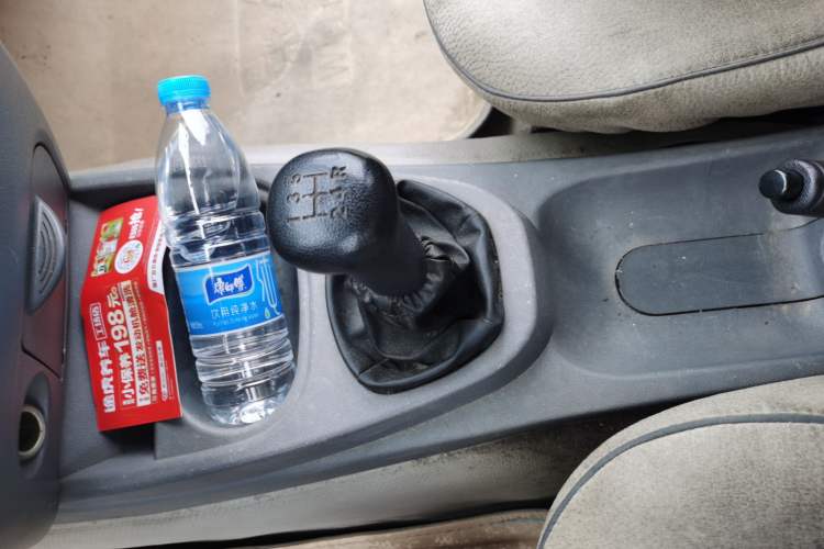Used Wuling Hongguang 2013 1.5L Base Version Gear Lever