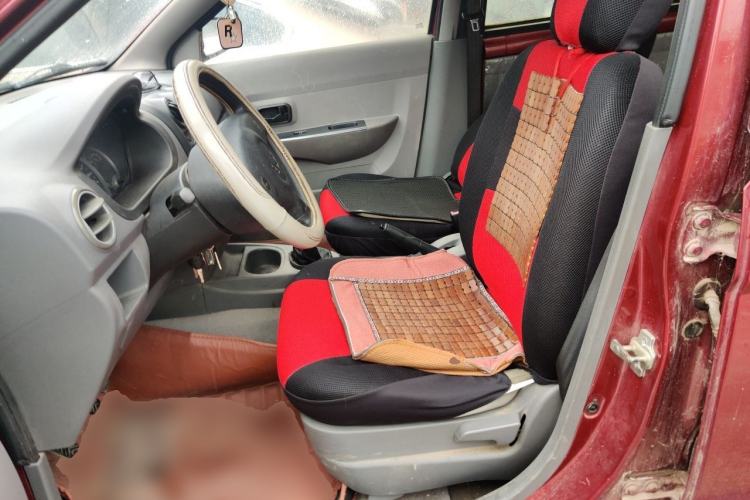 Used Wuling Hongguang 2013 1.5L Base Version Left Front Seat