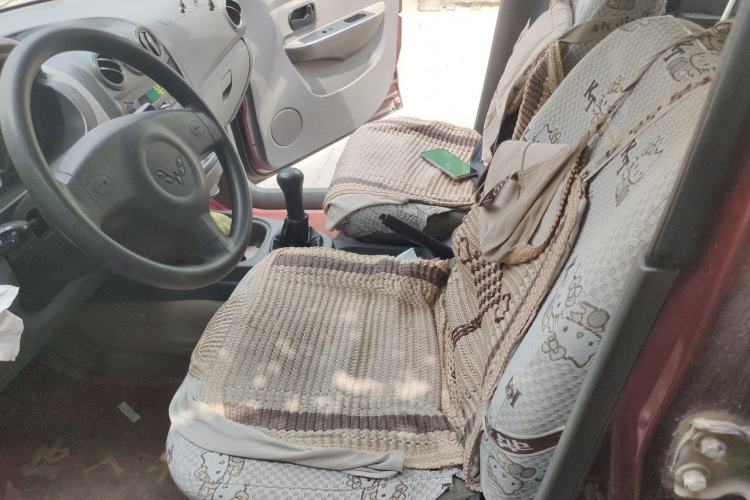 Used Wuling Hongguang 2013 1.5L Base Version Left Front Seat