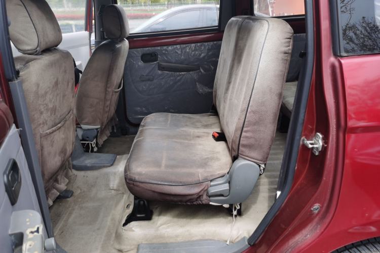 Used Wuling Hongguang 2013 1.5L Base Version Left Rear Seat