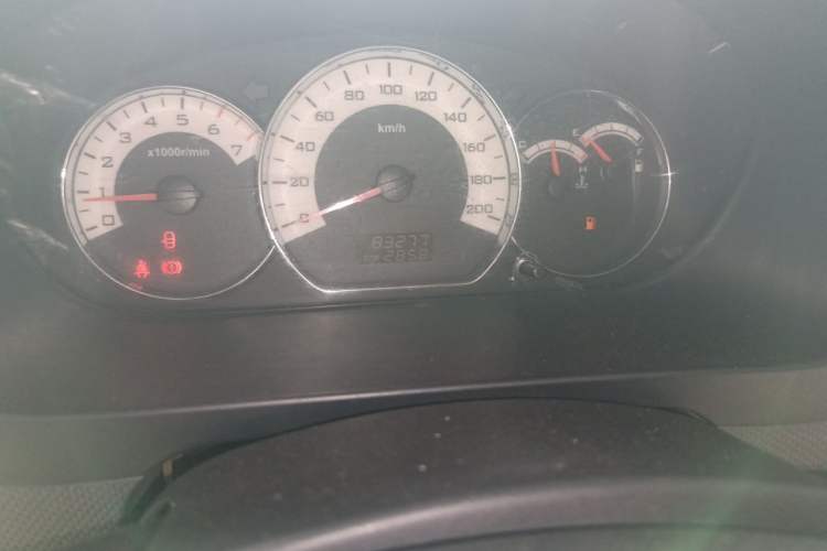 Used Wuling Hongguang 2013 1.5L S Luxury Model Odometer Close Up