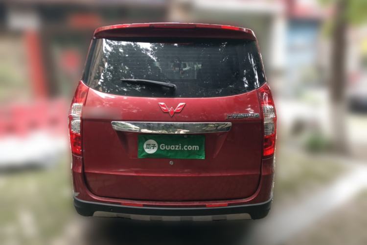 Used Wuling Hongguang 2013 1.5L S Luxury Model Rear