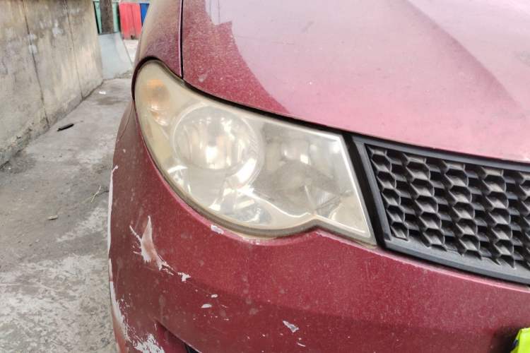 Used Wuling Hongguang 2013 1.5L Base Version Right Front Headlight