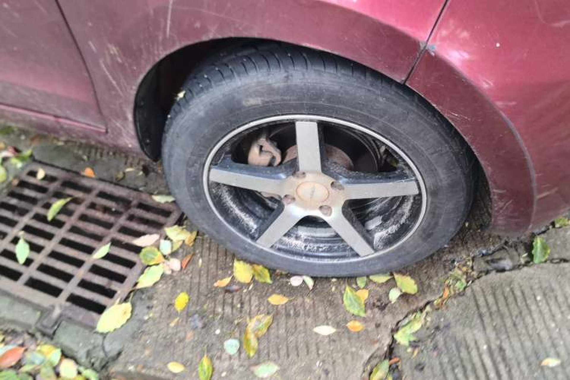 Used Wuling Hongguang 2013 1.5L Standard Version Right Front Wheel Hub