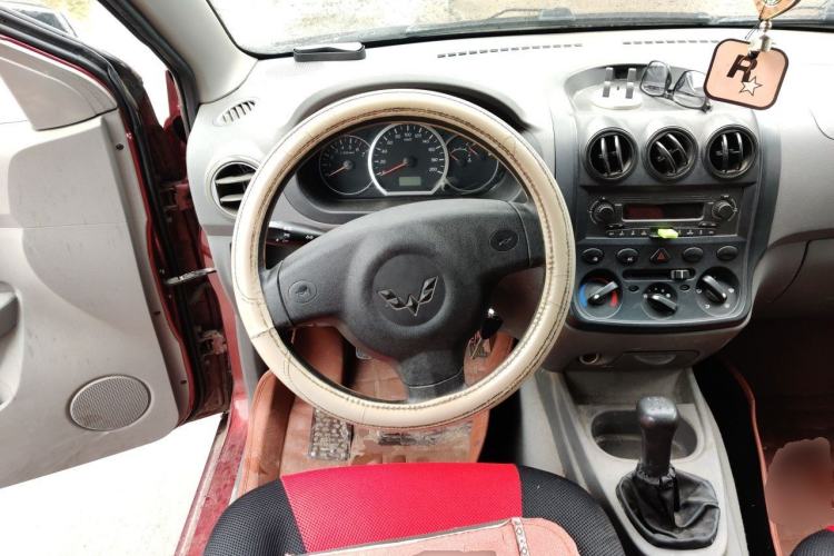 Used Wuling Hongguang 2013 1.5L Base Version Steering Wheel