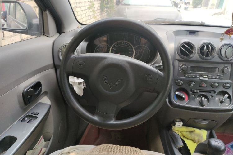Used Wuling Hongguang 2013 1.5L Base Version Steering Wheel