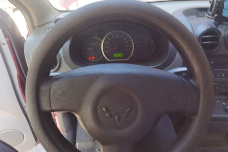 Used Wuling Hongguang 2013 1.5L Base Version Steering Wheel