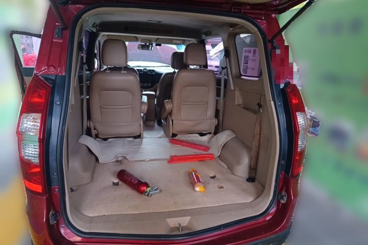 Used Wuling Hongguang 2013 1.5L S Luxury Model Trunk